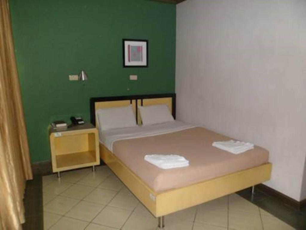 Riverside Inn Babuy Стая снимка